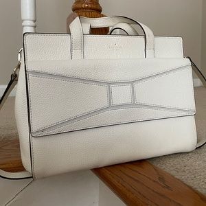 Kate Spade bag with bow cream